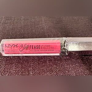 NYX slip tease “ rosy outlook”
